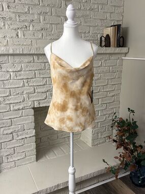 Vince Camuto Tan and Cream Tie-Dye Satin Cowl Cami NWT Size Medium